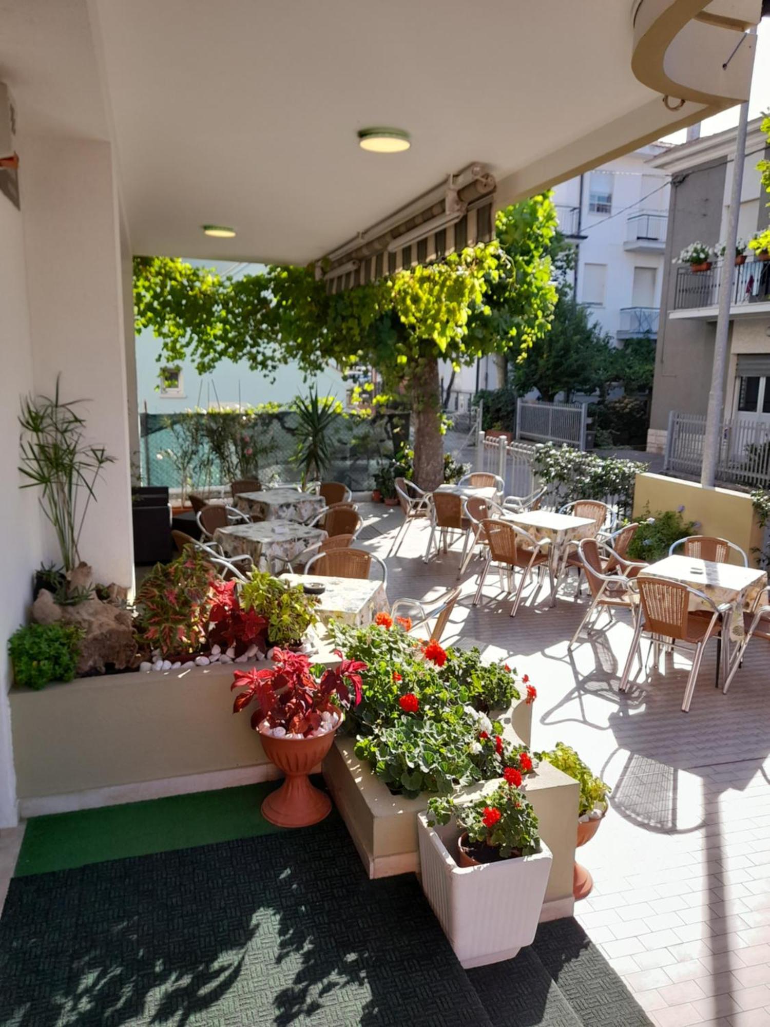 Carmen Viserba Hotel *