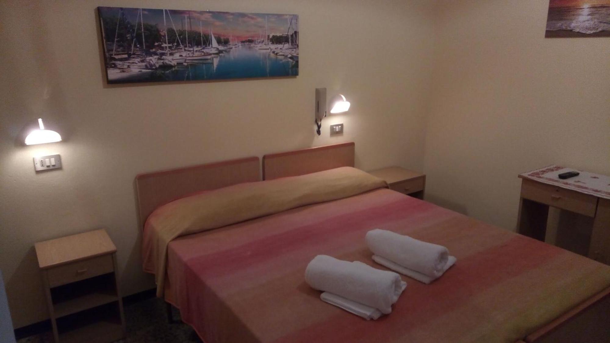 Hotel Carmen Viserba *